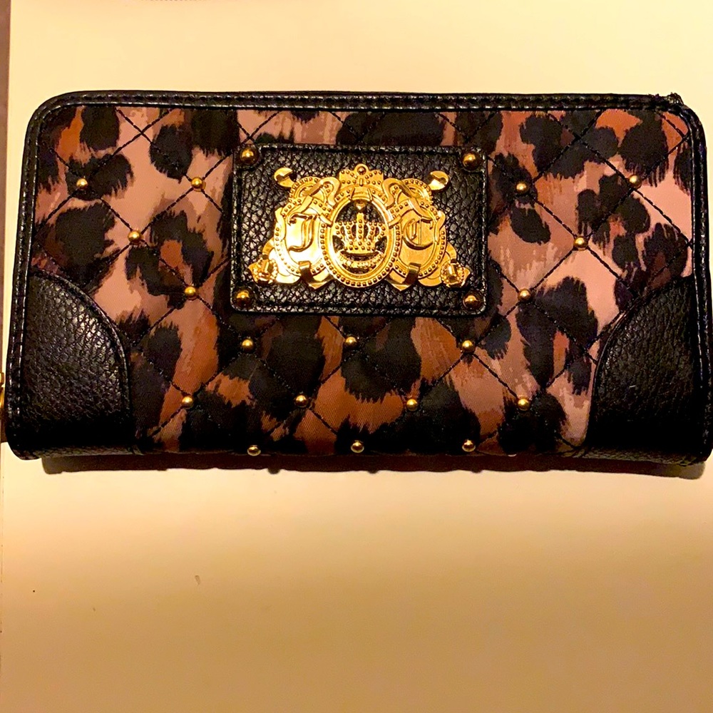 Juicy Couture quilted long wallet
